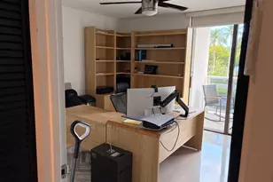 3625 N Country Club Dr, Aventura, FL 33180 - Photo 9