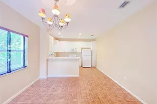 2132 NW 75th Way, Pembroke Pines, FL 33024 - Photo 15