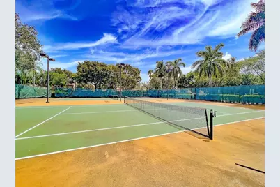 2132 NW 75th Way, Pembroke Pines, FL 33024 - Photo 31