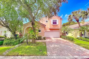 2132 NW 75th Way, Pembroke Pines, FL 33024 - Photo 3