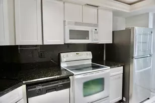 2400 Presidential Way, West Palm Beach, FL 33401 - Photo 3