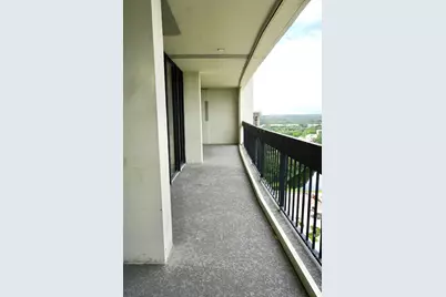 2400 Presidential Way #2002, West Palm Beach, FL 33401 - Photo 17