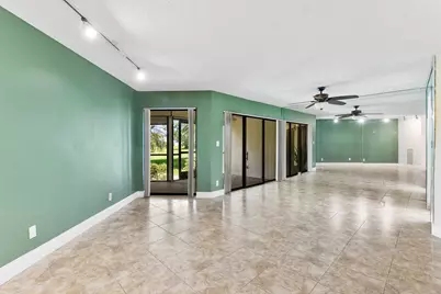 5800 Camino Del Sol #102, Boca Raton, FL 33433 - Photo 9