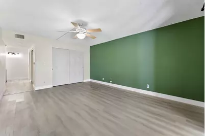 5800 Camino Del Sol #102, Boca Raton, FL 33433 - Photo 21
