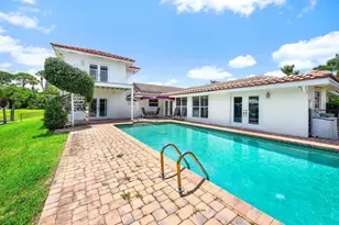 8422 SE Royal St, Hobe Sound, FL 33455 - Photo 15