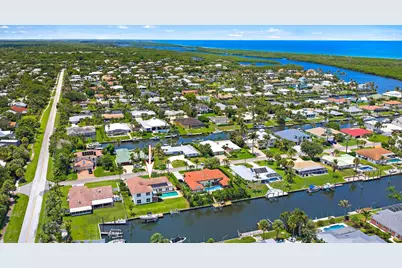 8422 SE Royal Street, Hobe Sound, FL 33455 - Photo 35