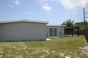 1914 Kudza Rd, West Palm Beach, FL 33415 - Photo 25