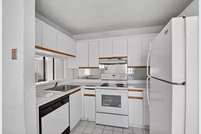 5395 Firenze Drive #B, Boynton Beach, FL 33437 - Photo 11