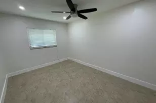 180 SW 77th Ave, Margate, FL 33068 - Photo 19
