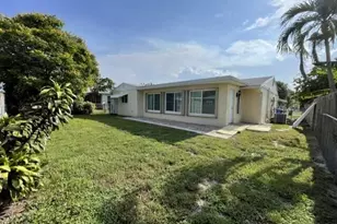180 SW 77th Ave, Margate, FL 33068 - Photo 7