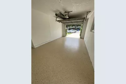 180 SW 77th Avenue, Margate, FL 33068 - Photo 9