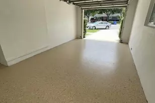 180 SW 77th Ave, Margate, FL 33068 - Photo 9