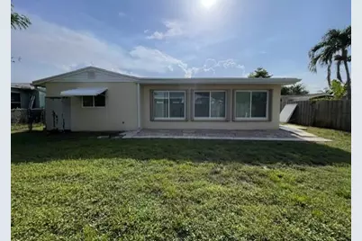 180 SW 77th Avenue, Margate, FL 33068 - Photo 11