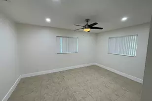 180 SW 77th Ave, Margate, FL 33068 - Photo 15