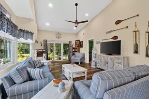 1646 SE Green Acres Cir, Port Saint Lucie, FL 34952 - Photo 5