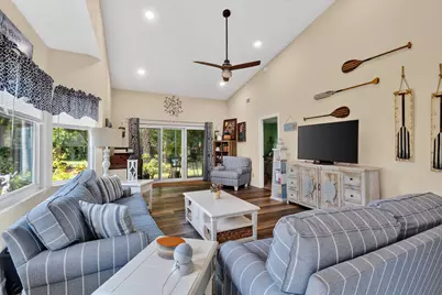 1646 SE Green Acres Circle #F101, Port Saint Lucie, FL 34952 - Photo 5