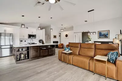 14420 NW 16th Street, Pembroke Pines, FL 33028 - Photo 21