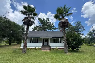 1900 Olive Ln, Bonifay, FL 32425 - Photo 1