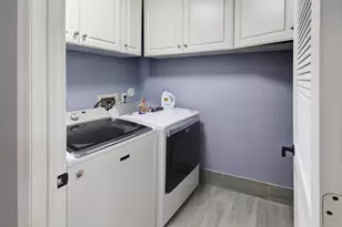 615 NE 15th Pl, Boynton Beach, FL 33435 - Photo 25
