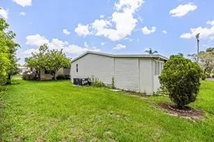 202 Sandy Bottom Pl, Fort Pierce, FL 34982 - Photo 25