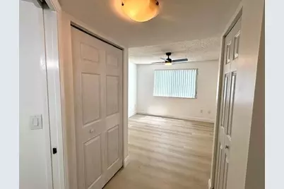100 Crestwood Court N #108, Royal Palm Beach, FL 33411 - Photo 11