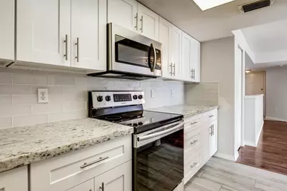 100 Crestwood Court N #108, Royal Palm Beach, FL 33411 - Photo 5