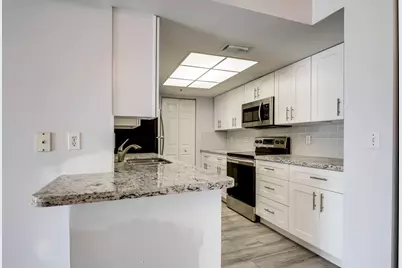 100 Crestwood Court N #108, Royal Palm Beach, FL 33411 - Photo 3
