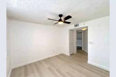 100 Crestwood Court N #108, Royal Palm Beach, FL 33411 - Photo 13