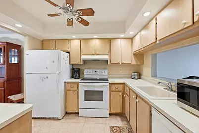 777 S Federal Highway #H306, Pompano Beach, FL 33062 - Photo 9