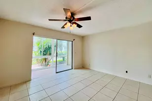 107 Wellington D, West Palm Beach, FL 33417 - Photo 7