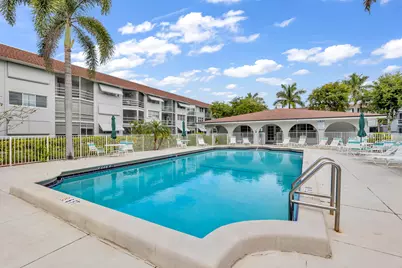 400 SE 10th Street #205, Deerfield Beach, FL 33441 - Photo 31
