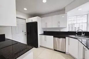 533 NW 47th Ave, Coconut Creek, FL 33063 - Photo 5