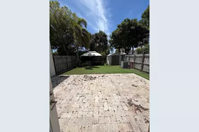 806 NW 41st Court #., Deerfield Beach, FL 33064 - Photo 11