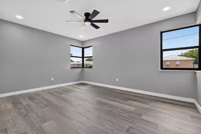 24 NW Avenue I, Belle Glade, FL 33430 - Photo 23