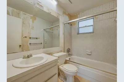 1012 SW 17th Street, Boynton Beach, FL 33426 - Photo 15
