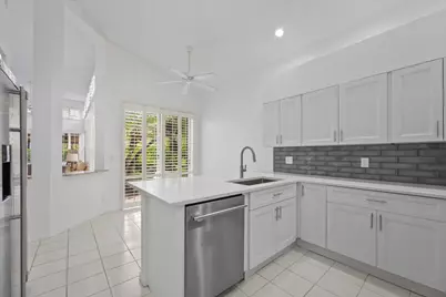 12557 Mallet Circle, Wellington, FL 33414 - Photo 11