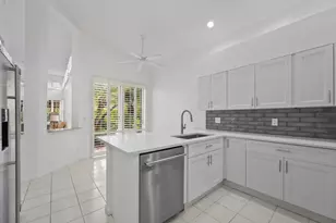 12557 Mallet Cir, Wellington, FL 33414 - Photo 11