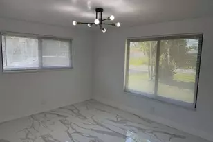 160 SE 15th Ave, Pompano Beach, FL 33060 - Photo 9
