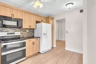 3959 Via Poinciana, Lake Worth, FL 33467 - Photo 21