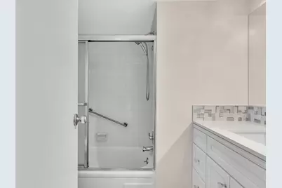 3959 Via Poinciana #104, Lake Worth, FL 33467 - Photo 41