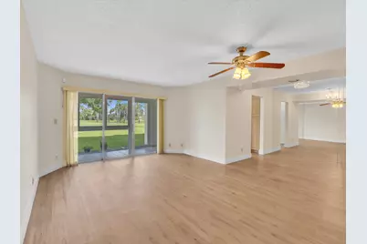 3959 Via Poinciana #104, Lake Worth, FL 33467 - Photo 11