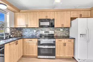 3959 Via Poinciana, Lake Worth, FL 33467 - Photo 17