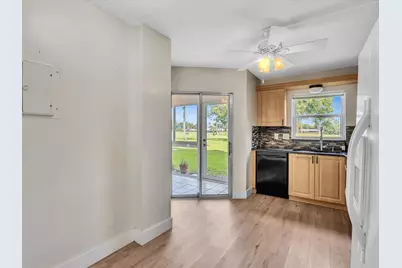 3959 Via Poinciana #104, Lake Worth, FL 33467 - Photo 23