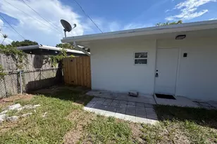 160 SE 15th Ave, Pompano Beach, FL 33060 - Photo 5