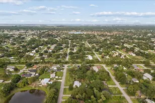 5803 Green Dolphin St, Fort Pierce, FL 34951 - Photo 17