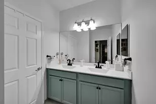 6977 Broadland Wy, Coconut Creek, FL 33073 - Photo 13