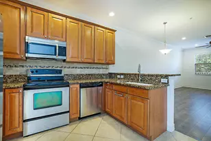 241 E Thatch Palm Cir, Jupiter, FL 33458 - Photo 15