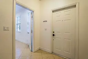 241 E Thatch Palm Cir, Jupiter, FL 33458 - Photo 5