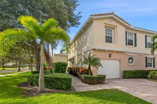477 Capistrano Dr, Palm Beach Gardens, FL 33410 - Photo 1