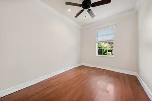 477 Capistrano Dr, Palm Beach Gardens, FL 33410 - Photo 15